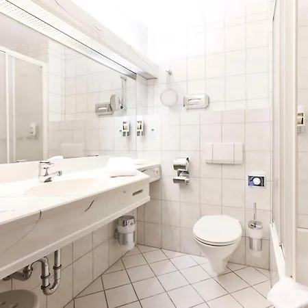 호텔 Sure By Western Rhoen Garden 4*