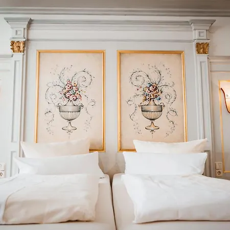 Sure By Western Rhoen Garden 4*