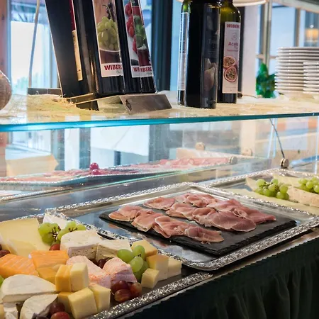 Sure By Western Rhoen Garden Hotel Poppenhausen