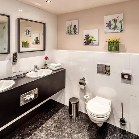 Sure By Western Rhoen Garden 4*