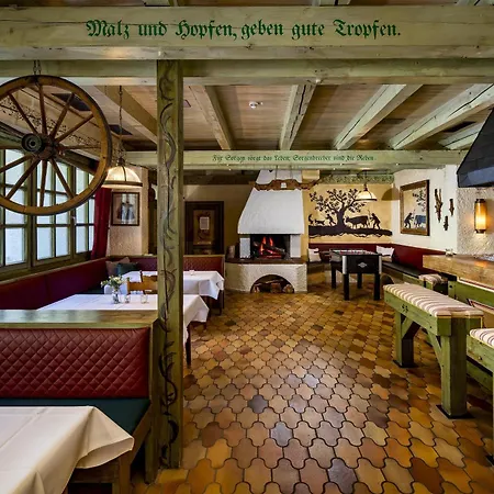 Sure By Western Rhoen Garden 4*
