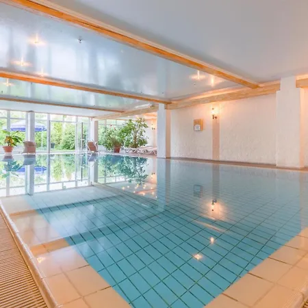 Sure By Western Rhoen Garden 4* Poppenhausen