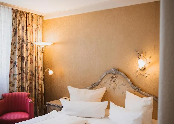 Sure By Western Rhoen Garden 波彭豪森