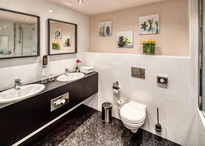 Sure By Western Rhoen Garden 4*